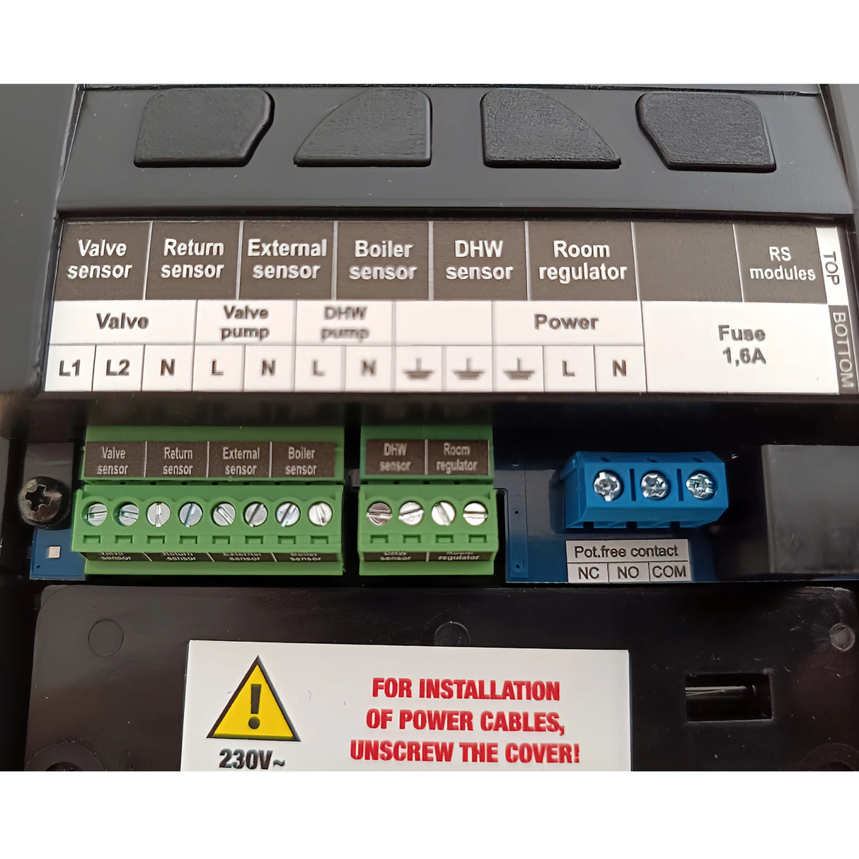 TECH i-1 CWU kütteringi kontroller ilmastikumõjuga – segamisventiil + soojaveepump