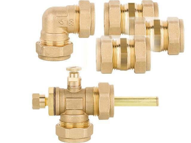 Solarpaket Flachkollektoren AMX2.51 7.59 m² für Schrägdach - GEMA Shop